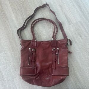 Cole Haan pebbled Leather shoulder tote Bag in Wine Removable crossbody strap